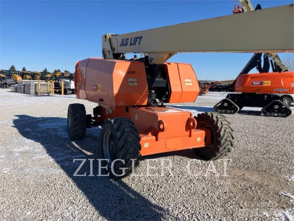 JLG 860SJ Zglobne dvižne ploščadi