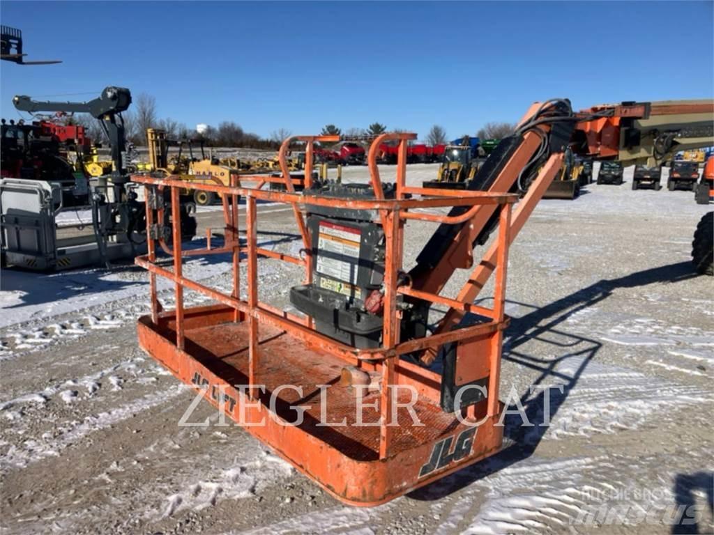 JLG 860SJ Zglobne dvižne ploščadi