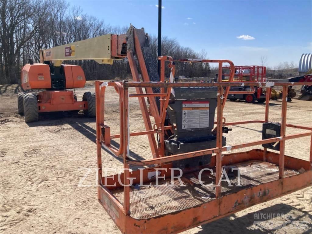 JLG 860SJ Zglobne dvižne ploščadi