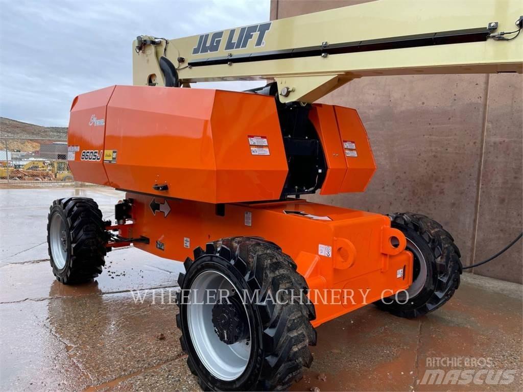 JLG 860SJ SP Zglobne dvižne ploščadi
