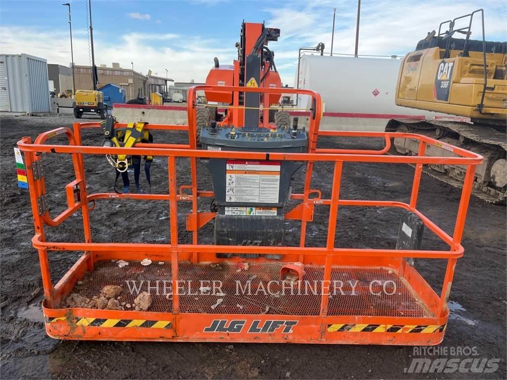JLG 860SJ SP Zglobne dvižne ploščadi