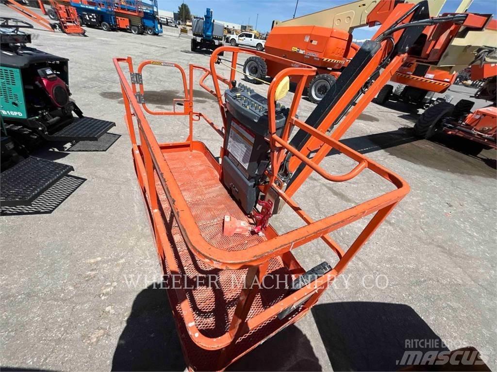 JLG 860SJ SP Zglobne dvižne ploščadi