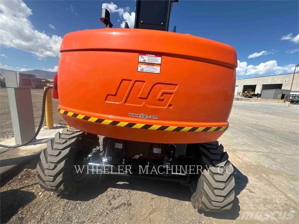 JLG 860SJ SP Zglobne dvižne ploščadi