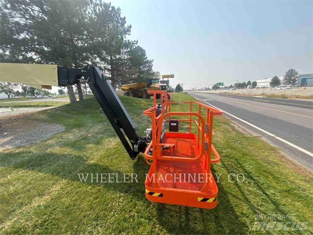 JLG 860SJ SP Zglobne dvižne ploščadi