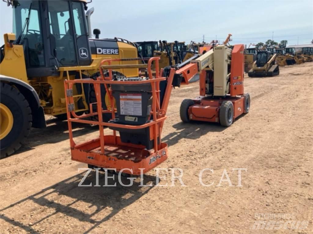 JLG E300AJP Zglobne dvižne ploščadi