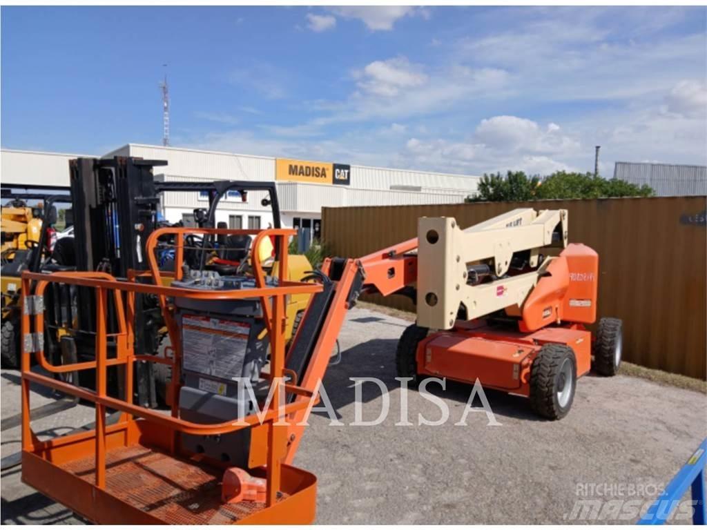 JLG E450AJ Zglobne dvižne ploščadi