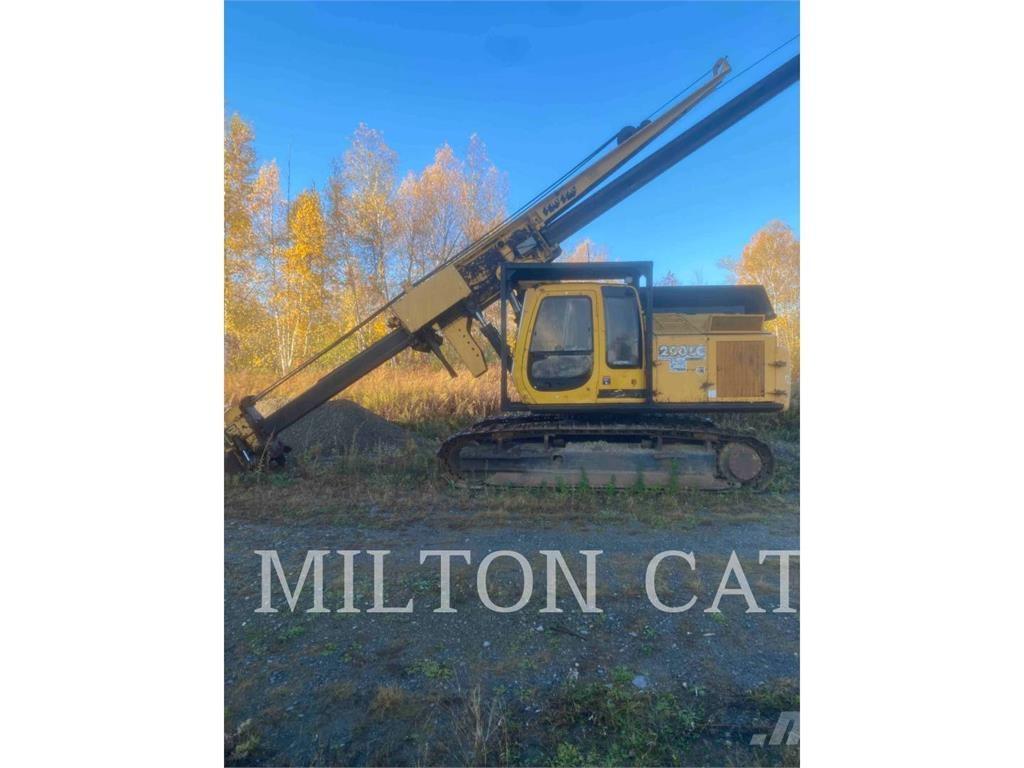 John Deere 200 LC Gradbeništvo - drugo