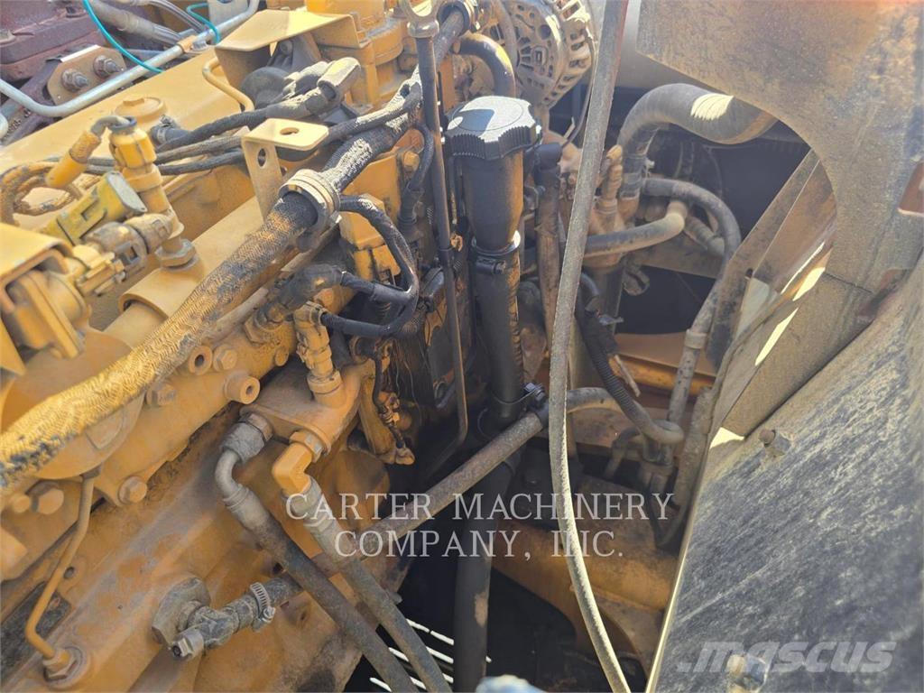 John Deere 210G Bagri goseničarji