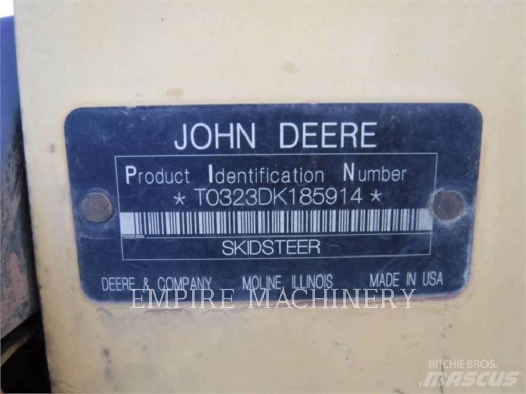 John Deere 323D Skid steer mini nakladalci