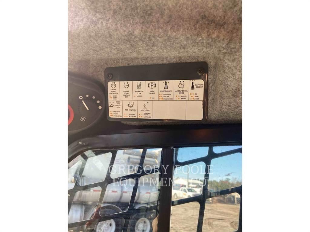 John Deere 333G Nakladalci goseničarji