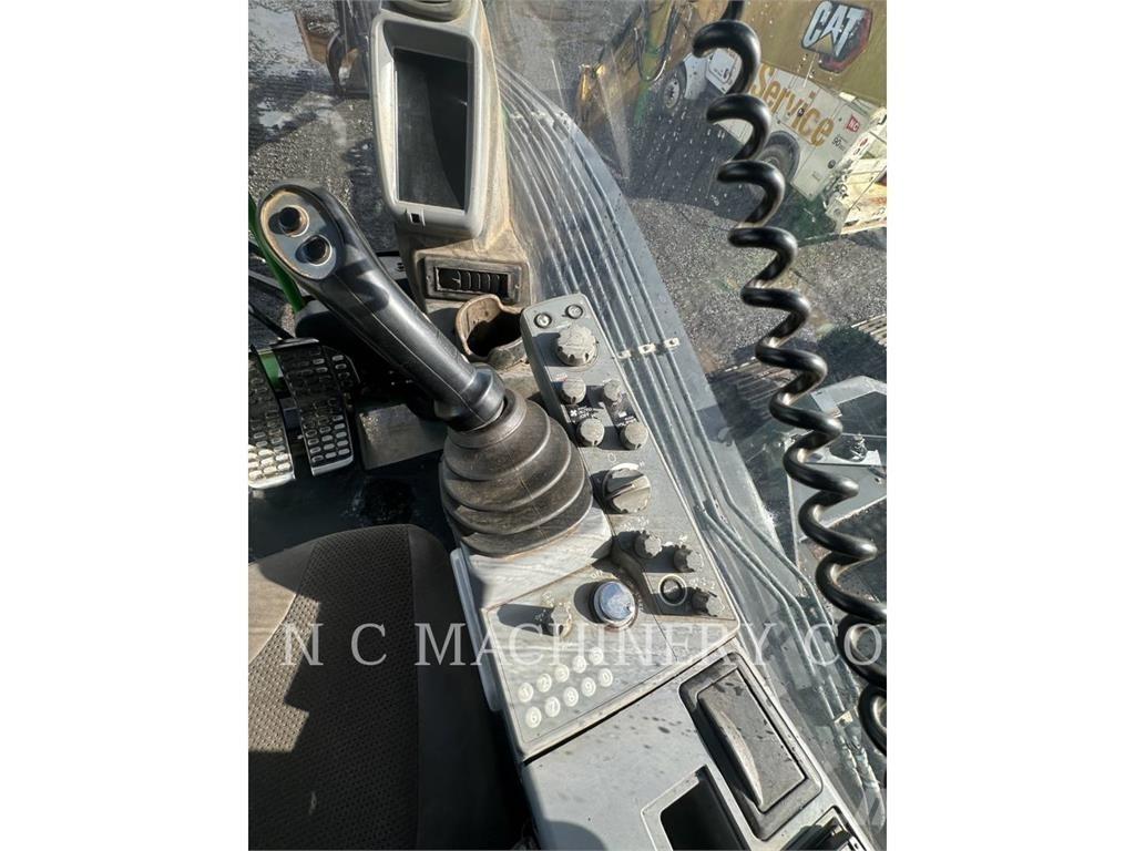 John Deere 3756G Gozdarski traktorji