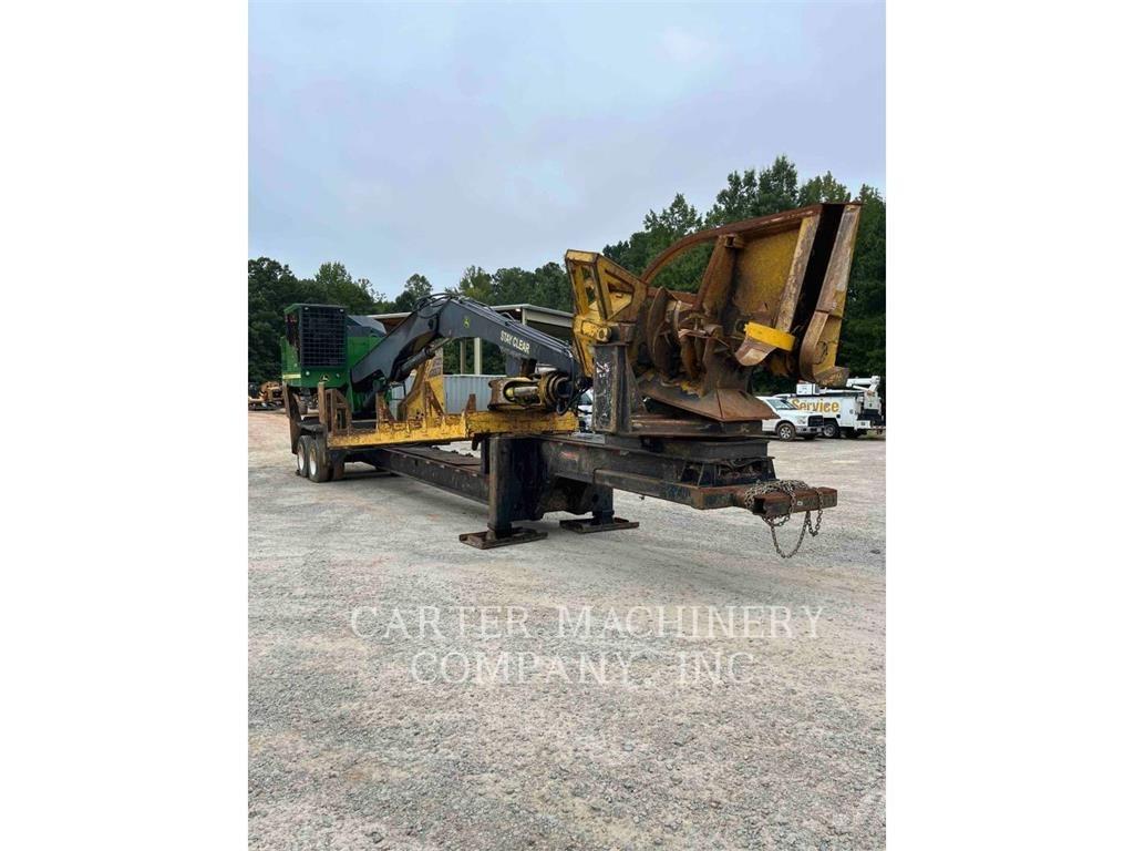 John Deere 437E Nakladalci za les