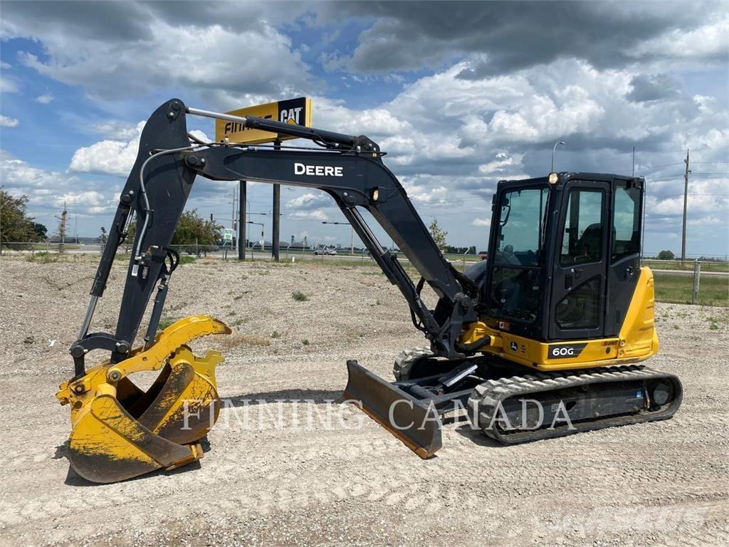 John Deere 60G Bagri goseničarji