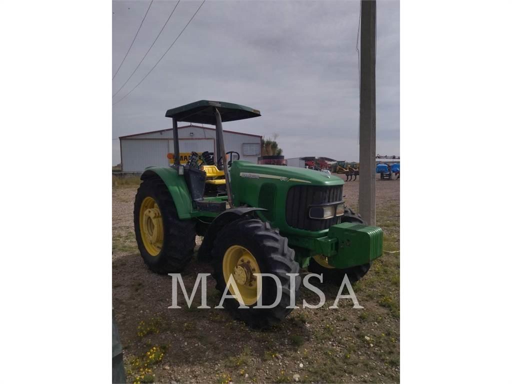 John Deere 6415 Traktorji