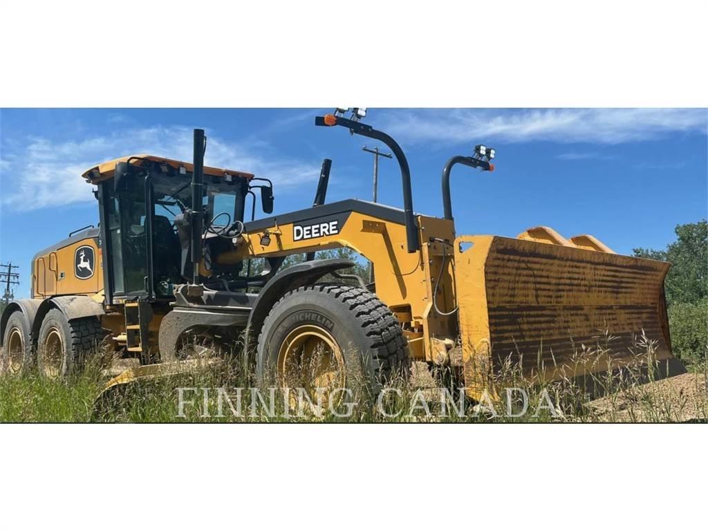 John Deere 772G Grederji