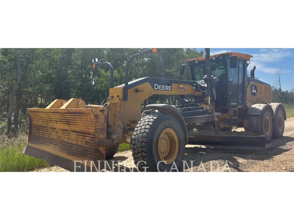 John Deere 772GP Grederji