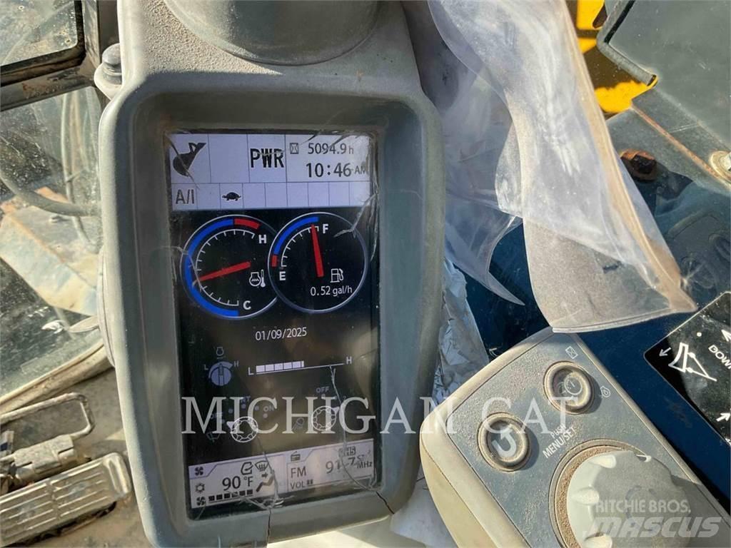 John Deere 85G Bagri goseničarji