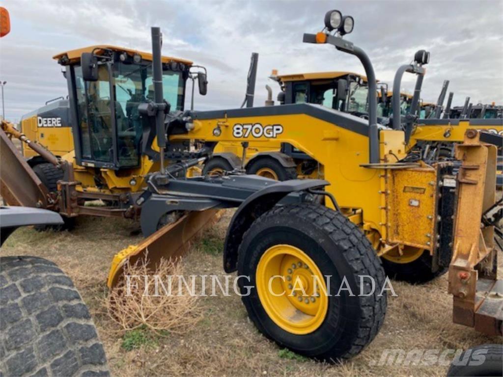 John Deere 870GP Grederji