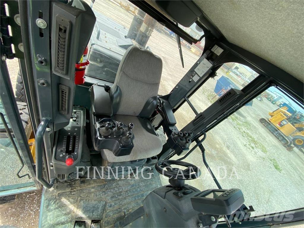 John Deere 872G Grederji