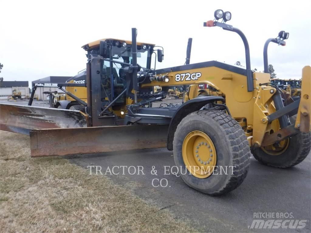 John Deere 872GP Grederji