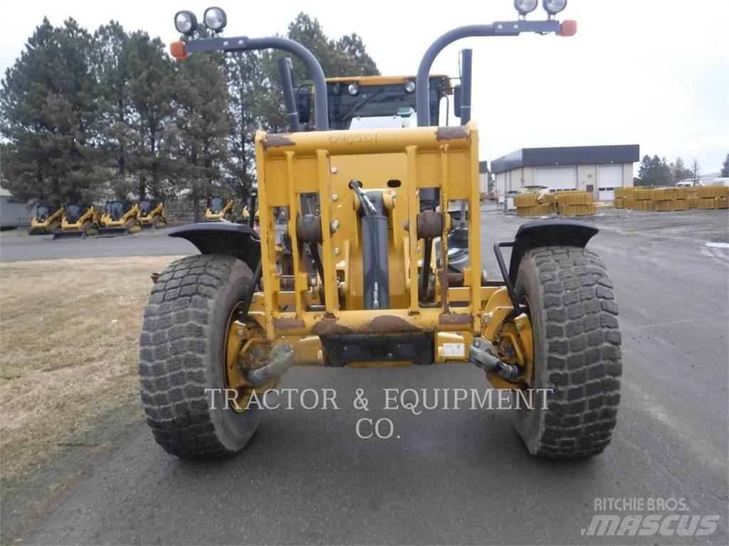 John Deere 872GP Grederji