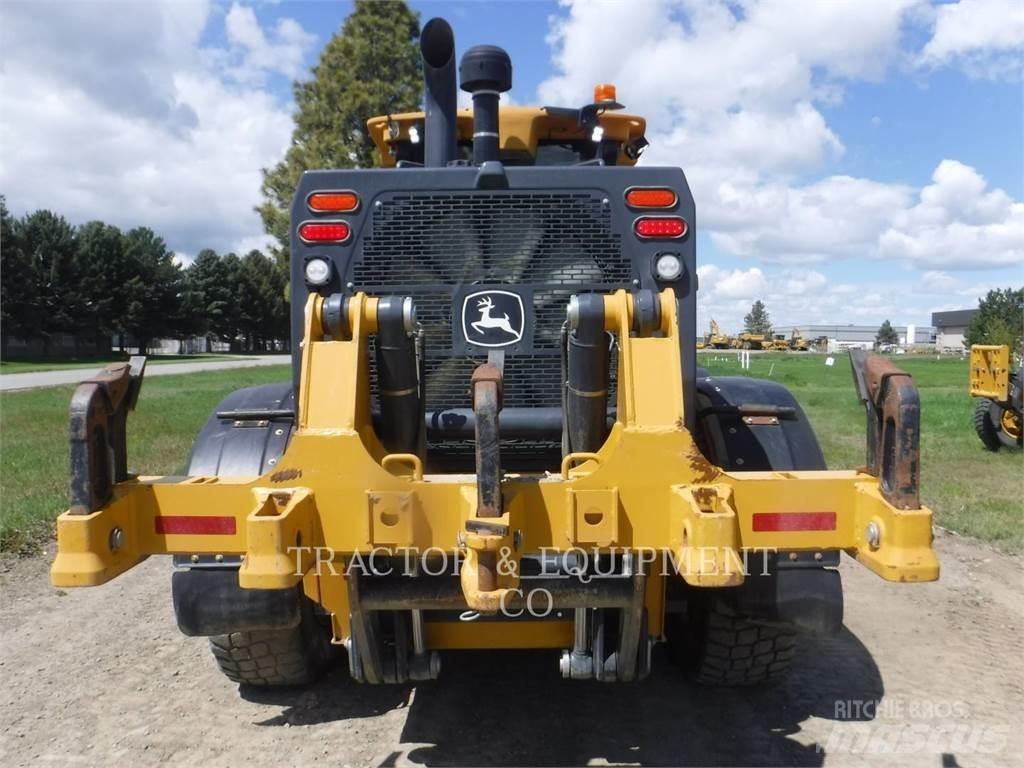 John Deere 872GP Grederji