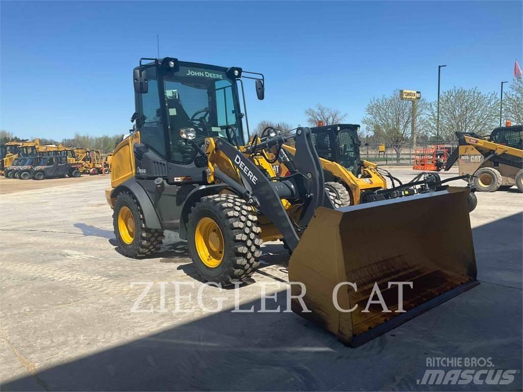John Deere & CO. 244L Kolesni nakladalci