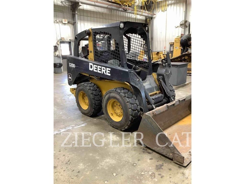 John Deere & CO. 320 D Skid steer mini nakladalci