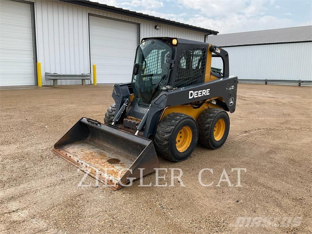 John Deere & CO. 320D Skid steer mini nakladalci