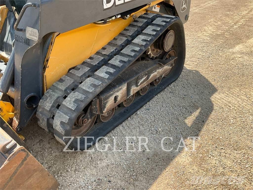 John Deere & CO. 323D Nakladalci goseničarji