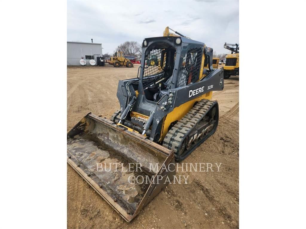John Deere & CO. 323E Nakladalci goseničarji