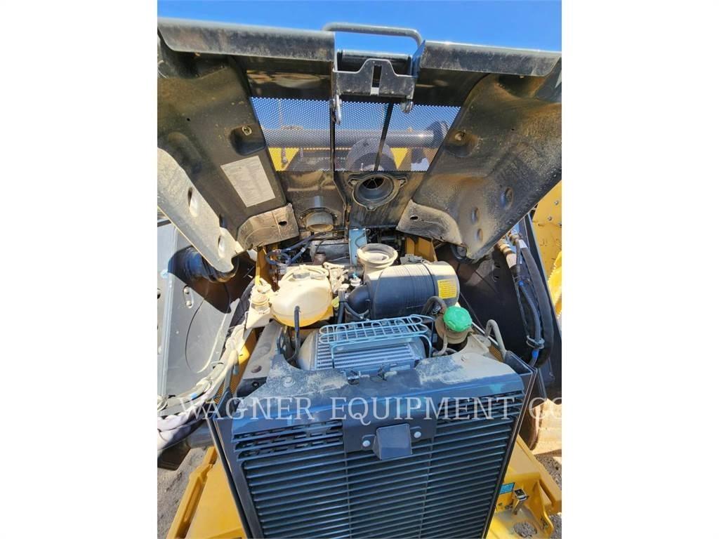 John Deere & CO. 332G Skid steer mini nakladalci