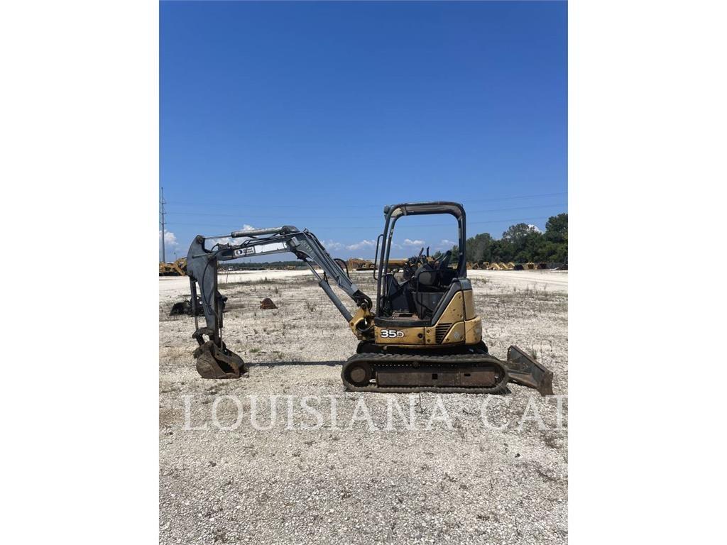 John Deere & CO. 35D Mini bagri <7t