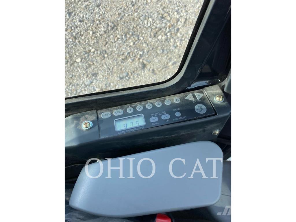 John Deere & CO. 35P Mini bagri <7t