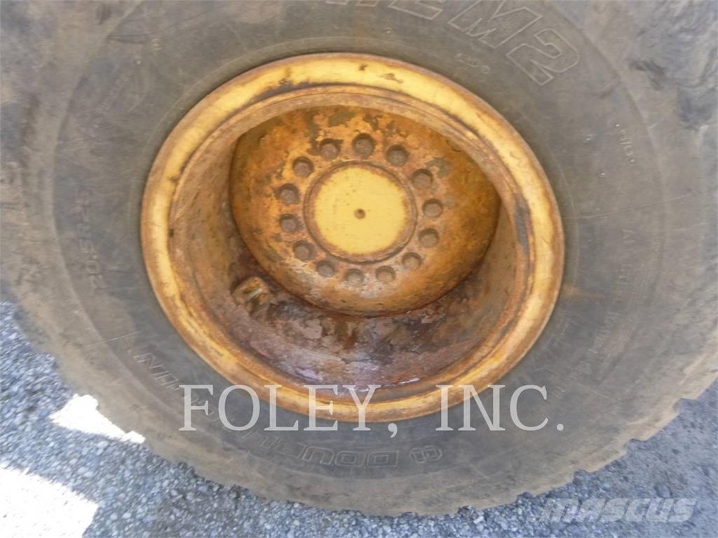 John Deere & CO. 524K Kolesni nakladalci