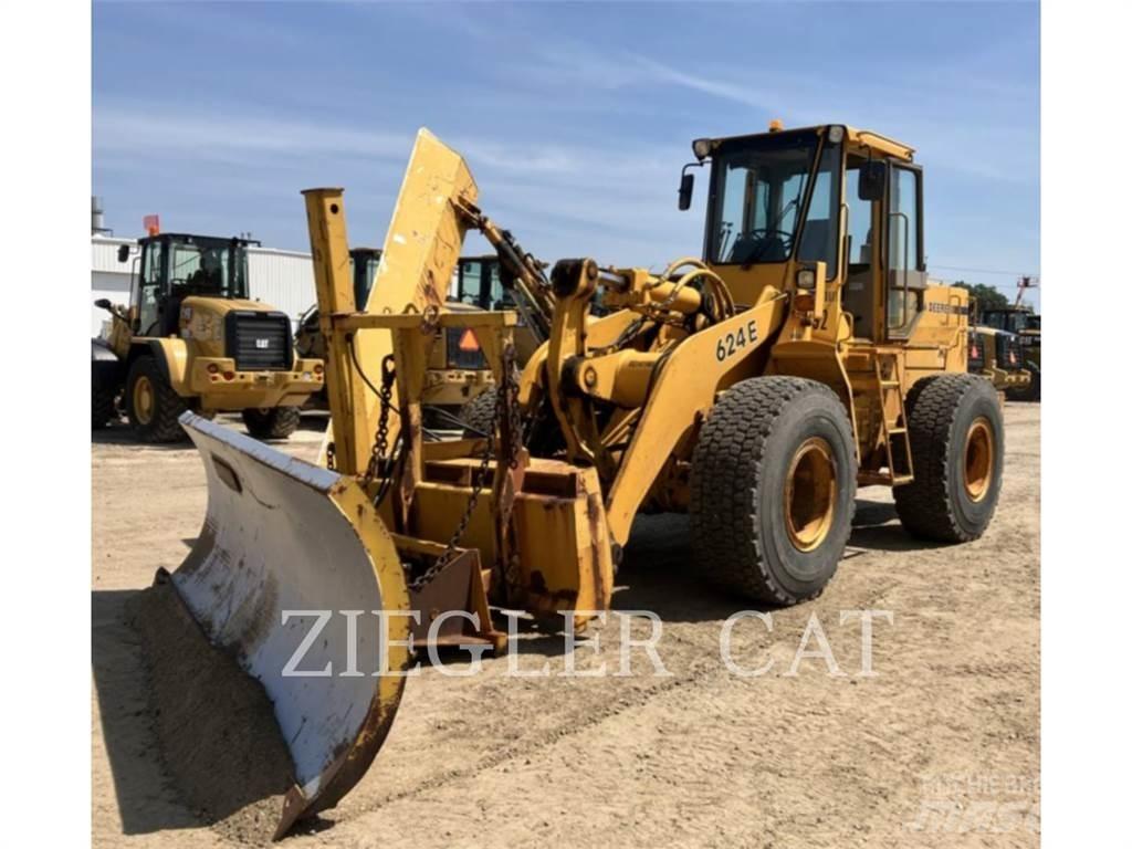 John Deere & CO. 624E Kolesni nakladalci