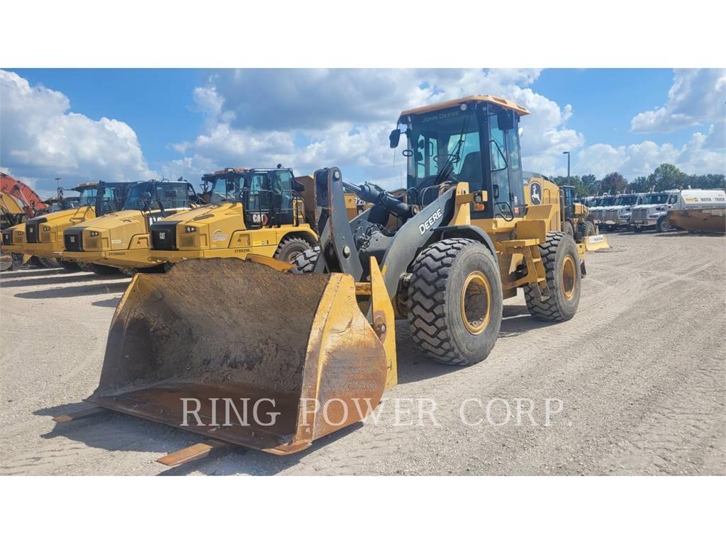 John Deere & CO. 624L Kolesni nakladalci