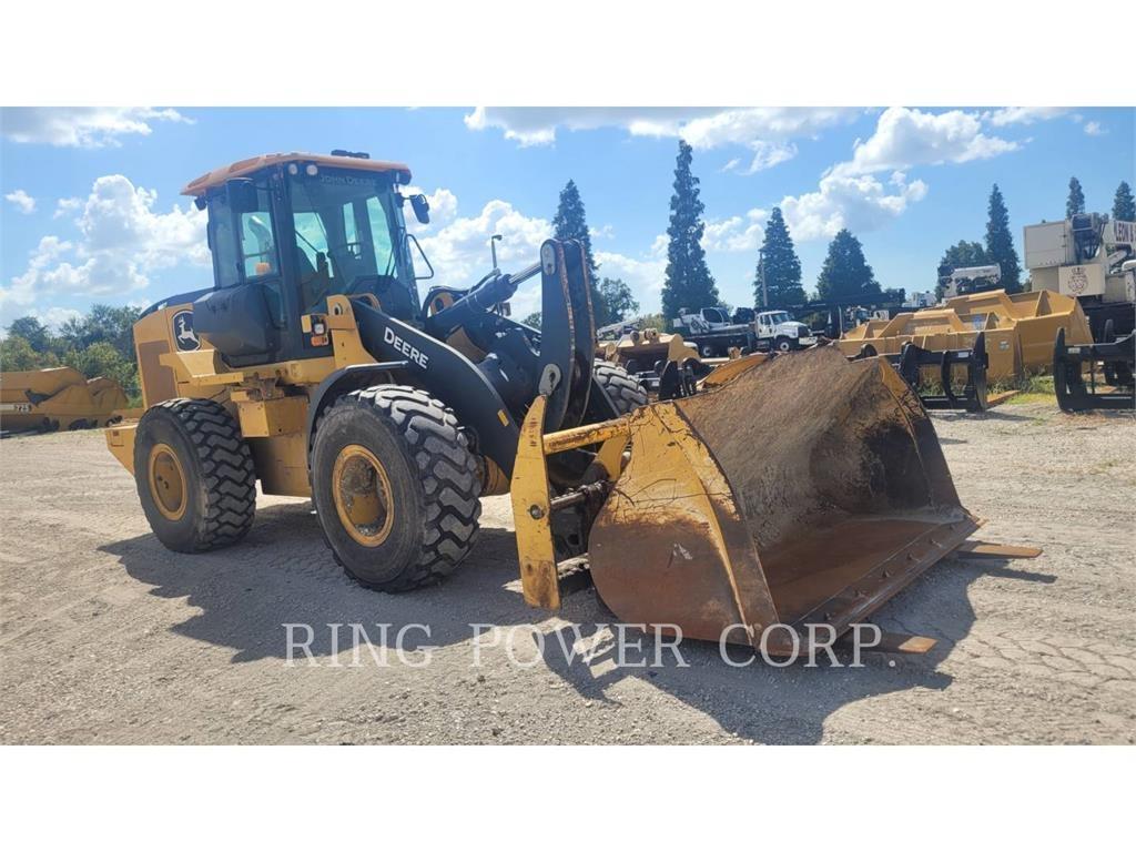 John Deere & CO. 624L Kolesni nakladalci