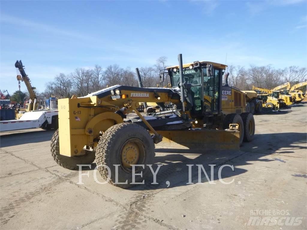 John Deere & CO. 672G Grederji