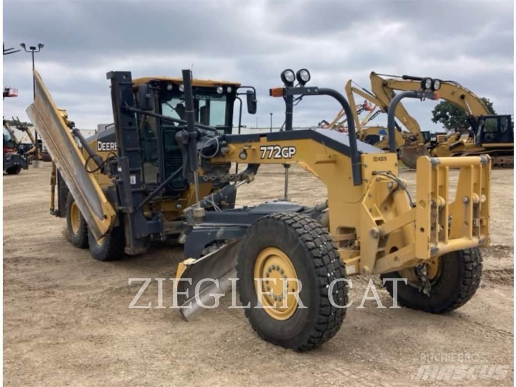 John Deere & CO. 772GP Grederji