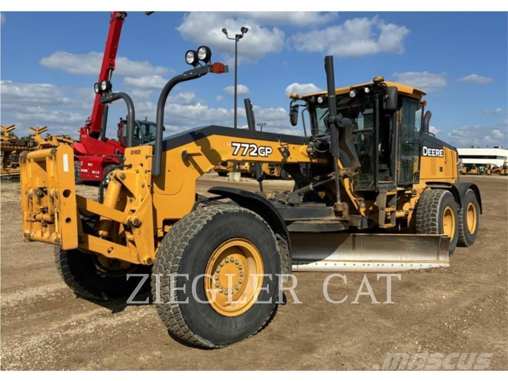 John Deere & CO. 772GP Grederji