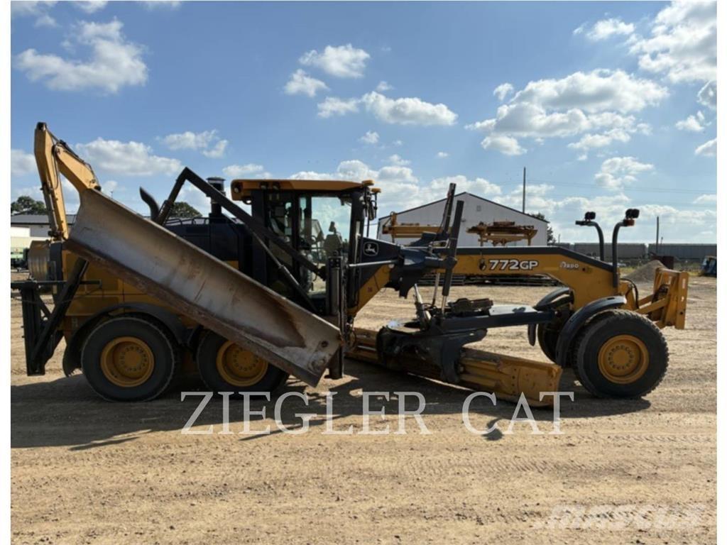 John Deere & CO. 772GP Grederji