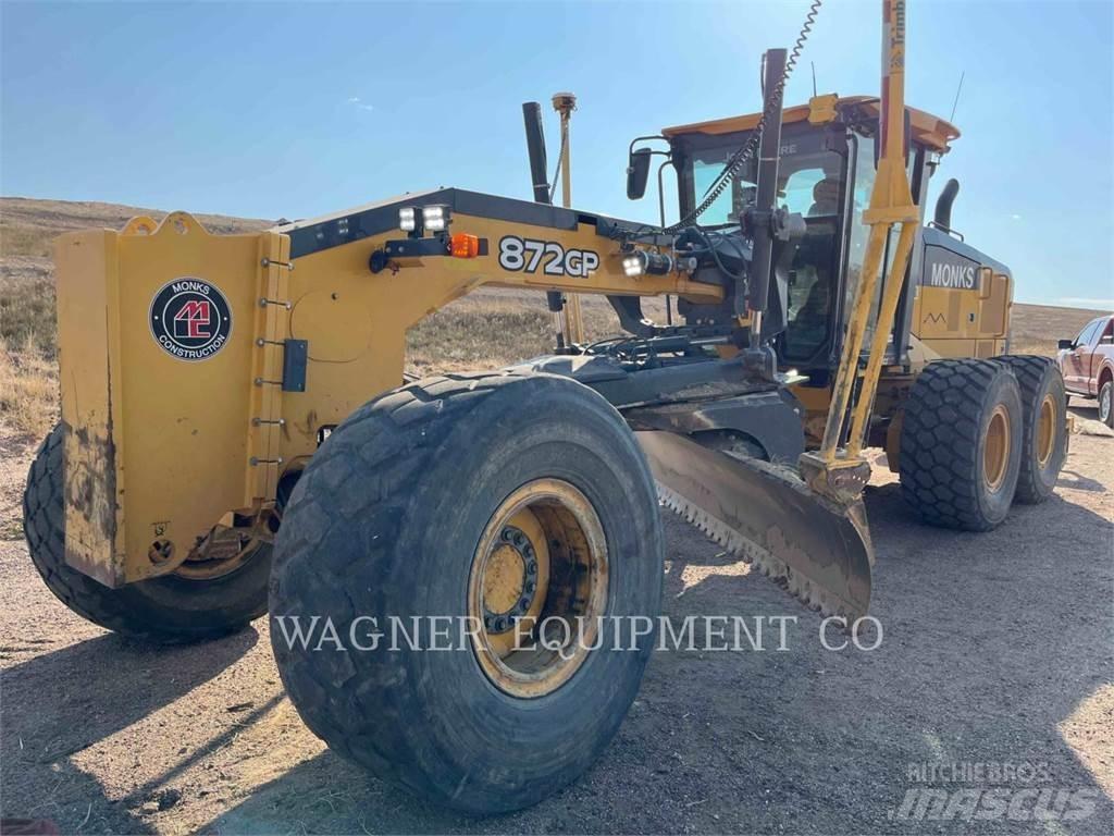 John Deere & CO. 872GP AWD Grederji