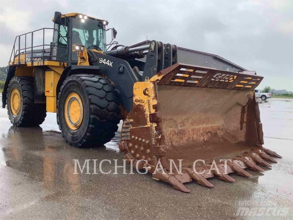 John Deere & CO. 944K Kolesni nakladalci