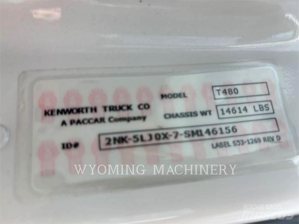 Kenworth T480 Drugi tovornjaki