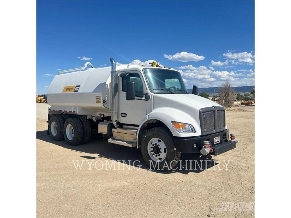 Kenworth T480 Drugi tovornjaki