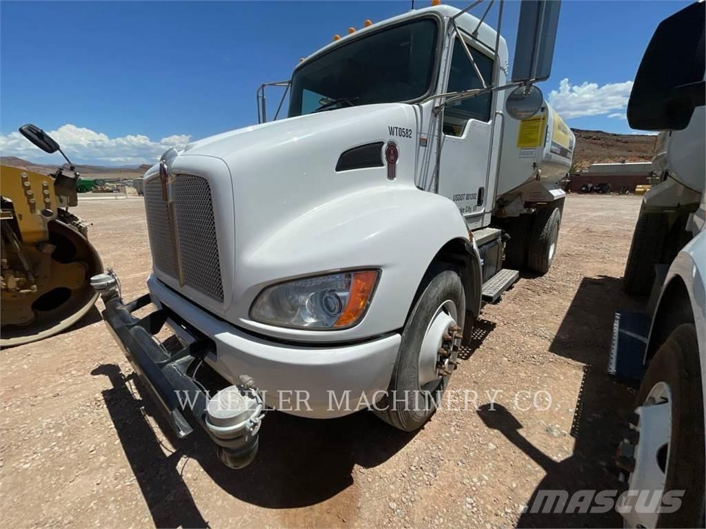Kenworth WT2000 A Tovornjaki cisterne