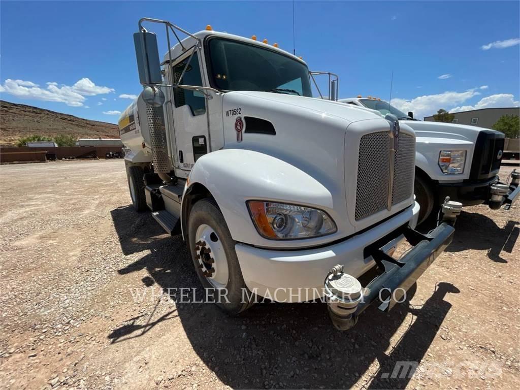 Kenworth WT2000 A Tovornjaki cisterne