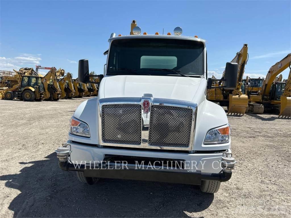 Kenworth WT4000 A Tovornjaki cisterne