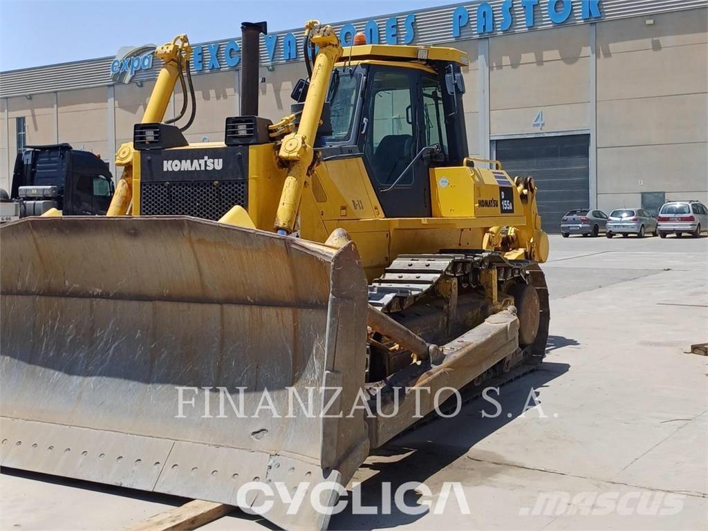 Komatsu D155 Buldožerji goseničarji